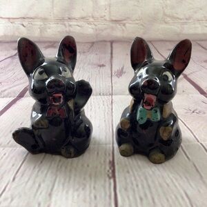 Vintage Hand Painted Redware Bunny Rabbit Salt and Pepper Shaker Pair - Japan